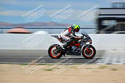 media/Mar-25-2024-Moto Forza (Mon) [[8d4319bd68]]/2-Advanced Group/Session 4 Front Straight Speed Pans/